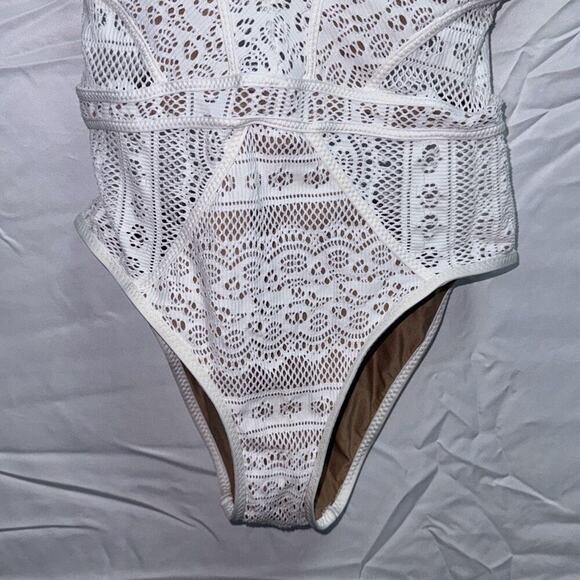 Becca White V-Neck Lace One Piece Bathing Suit | Sz S - Picture 4 of 6